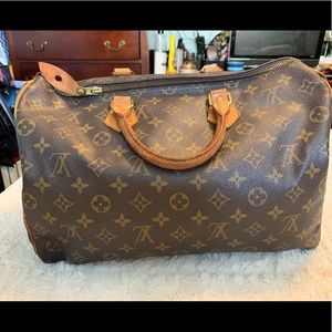 Louis Vuitton Speedy 35
